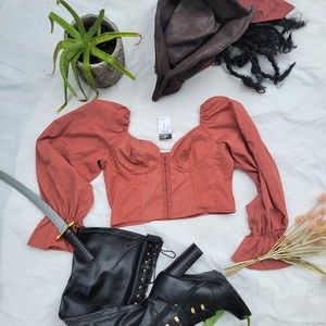 NWT Rue21 Cropped Puff Shoulder Long Sleeve Corset Clasp Top Size M Orange